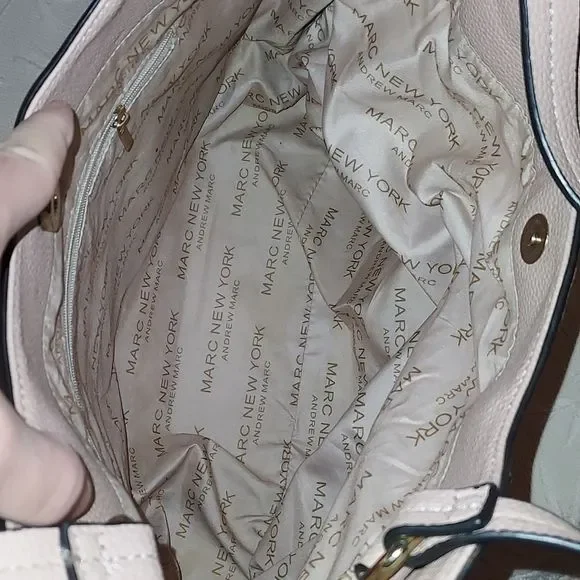 Marc New York Andrew Marc bag - Picture 5 of 5
